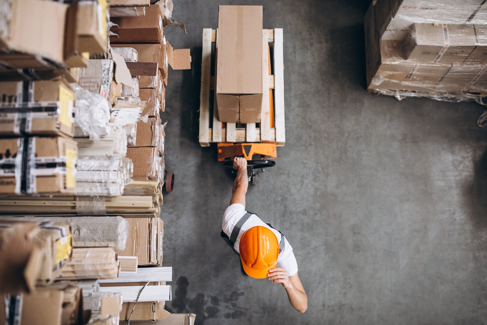 distributor movable wall